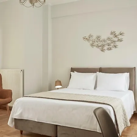 Comfy And Bright Museum Loft *